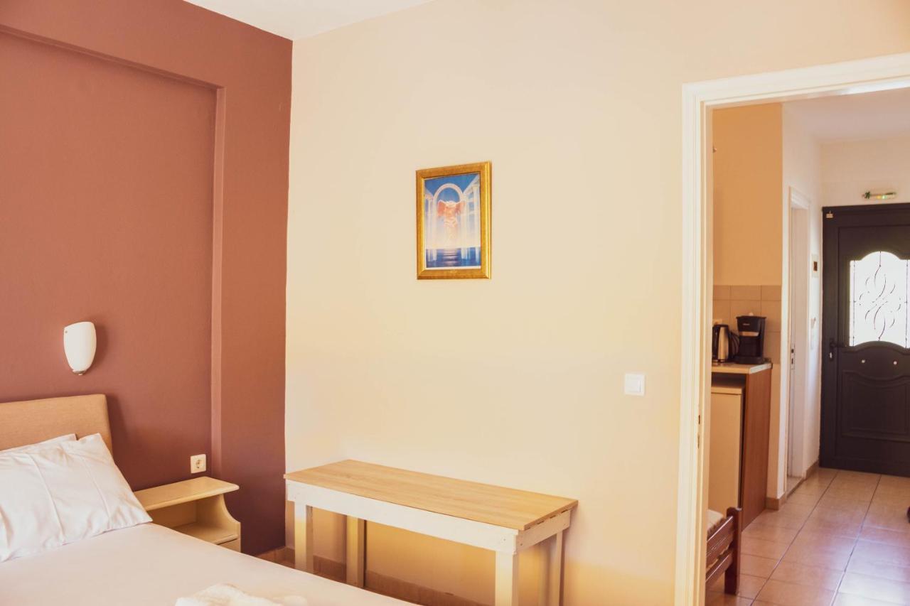 Apagio Apartments Mikros Gialos Exterior photo